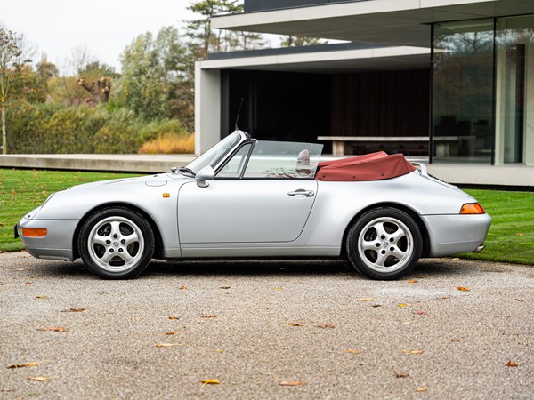 PORSCHE 993 C2 CABRIO
